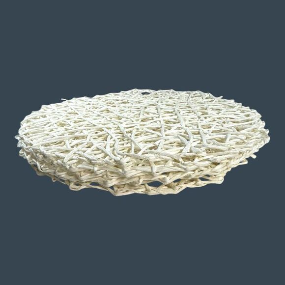 Real Simple White Woven Rattan Set of 6 Round Placemats Boho Cottage Granny Core - Picture 5 of 5